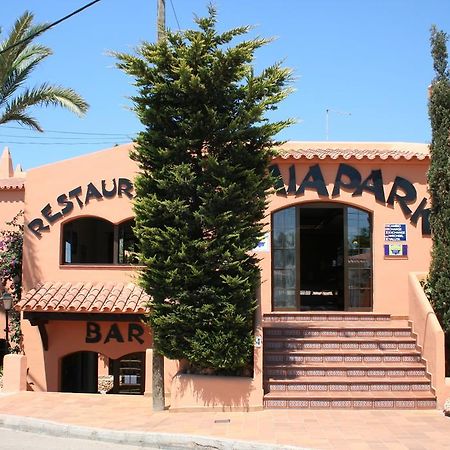 Bahia Park Otel Cala En Porter  Dış mekan fotoğraf