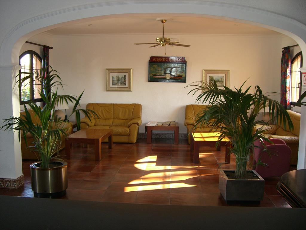 Bahia Park Otel Cala En Porter  Dış mekan fotoğraf